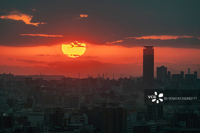日本大阪城市日落图片素材