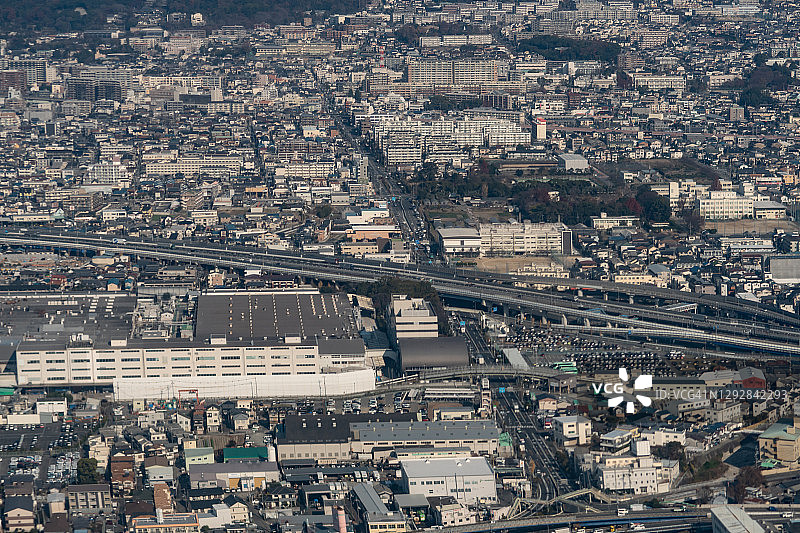 飞机航拍日本大阪府池田市图片素材