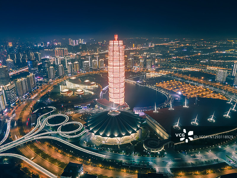 中国河南省郑州市夜景鸟瞰图片素材