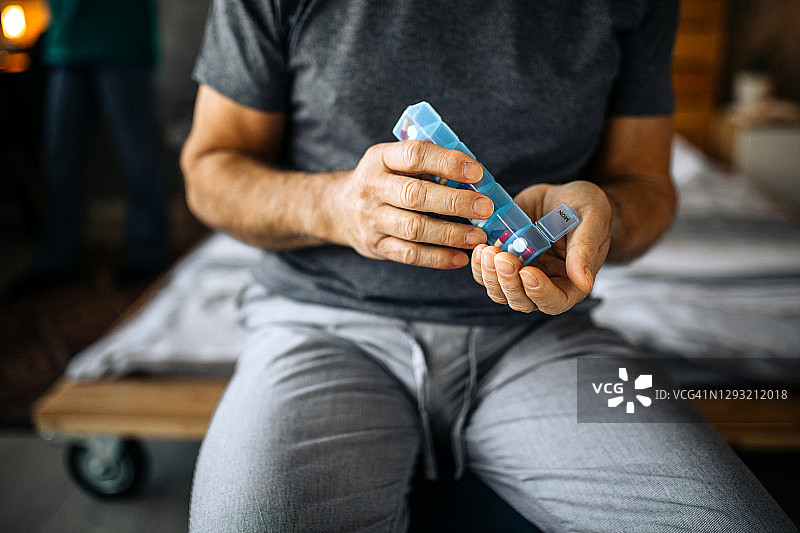 每日药物剂量图片素材