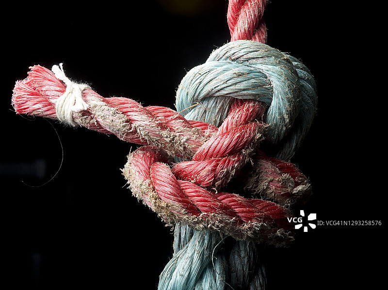 带结的绳索图片素材