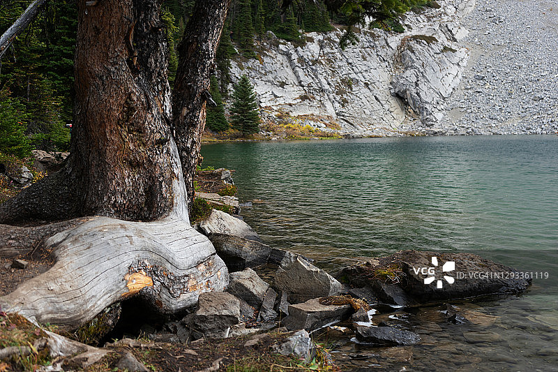 切斯特湖远景图片素材