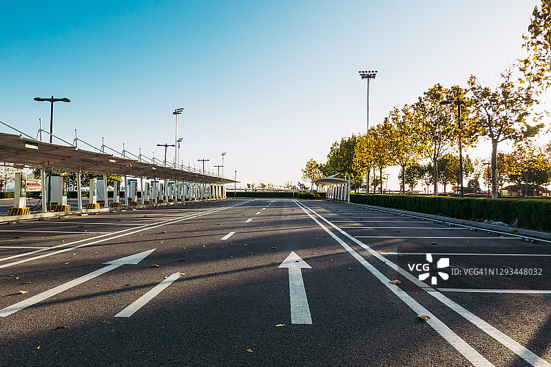 电动汽车充电站图片素材