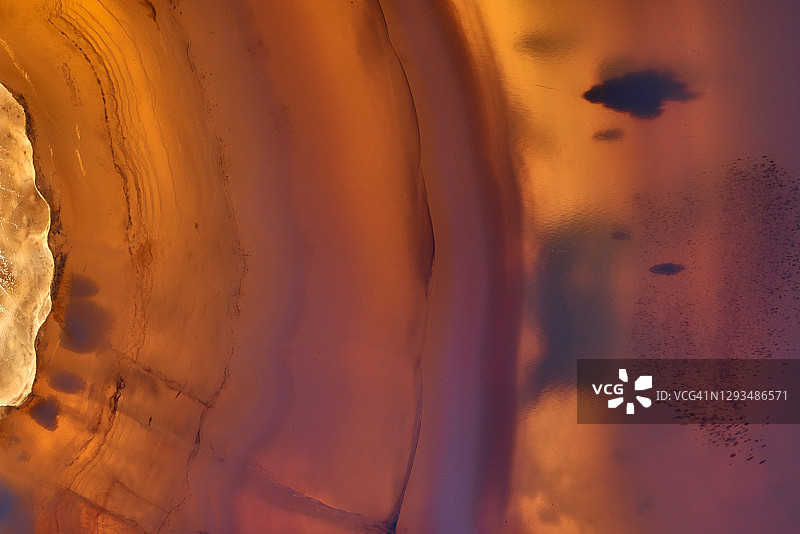 黄色水晶的自然纹理微距摄影图片素材