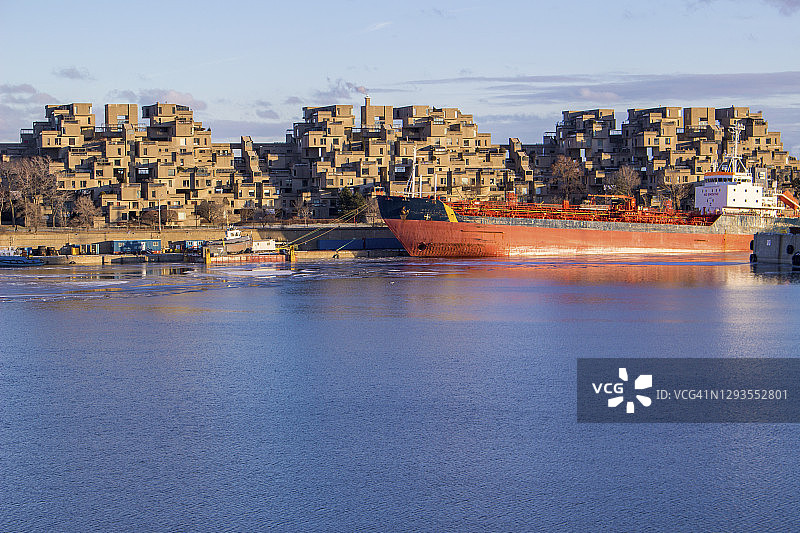 加拿大魁北克省蒙特利尔的67号栖息地图片素材