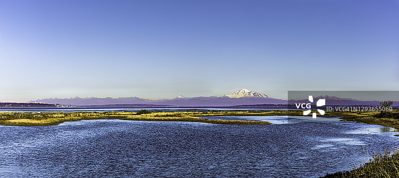 日落时的边界湾图片素材