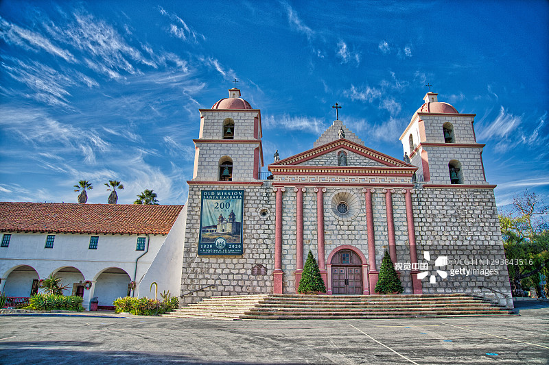 圣巴巴拉老教堂200周年庆典图片素材