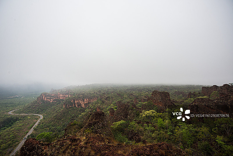 吉马良斯沙帕达砂岩地层图片素材