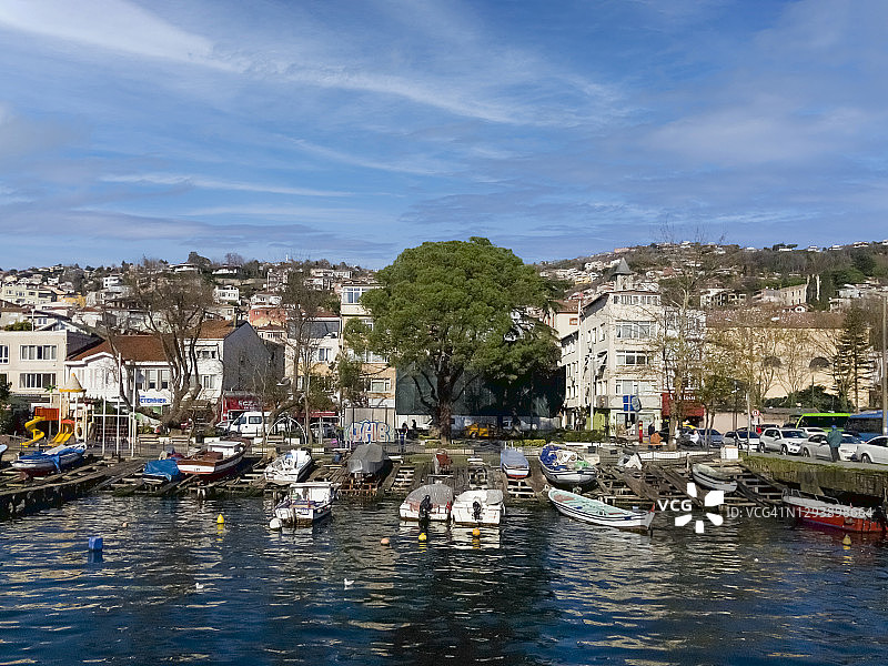 伊斯坦布尔博斯普鲁斯海峡的布于克德雷图片素材