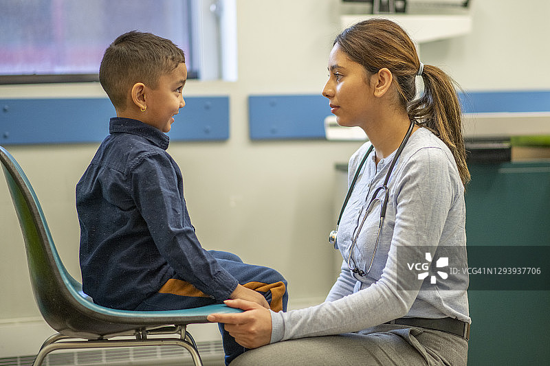 医生，我确实吃蔬菜！图片素材