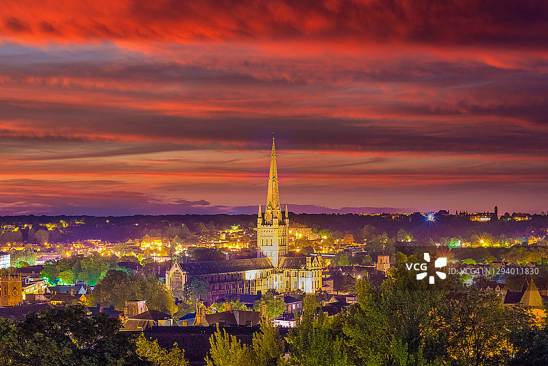 英国诺维奇大教堂日出图片素材