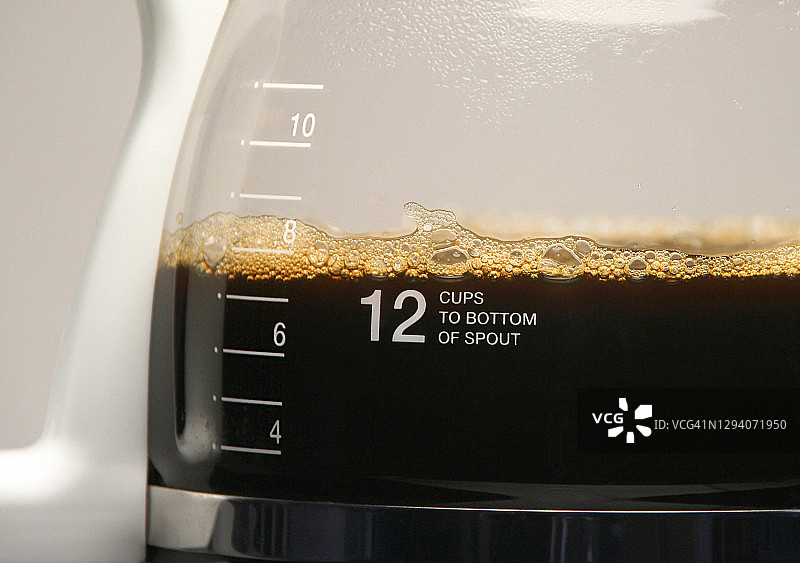 热咖啡壶特写图片素材