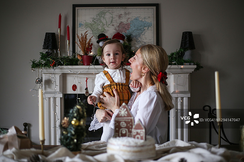 母婴生日庆祝图片素材
