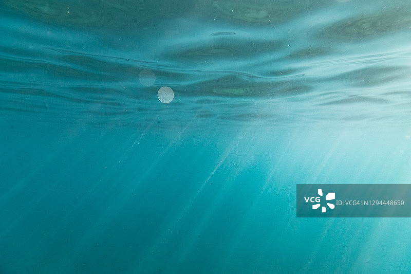 夏威夷海面光线图片素材