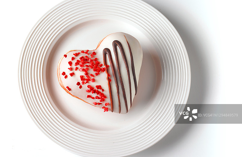 心形甜甜圈，浪漫图片素材