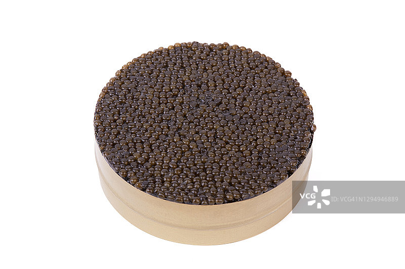 白色背景上孤立的罐装黑色鲟鱼子酱图片素材