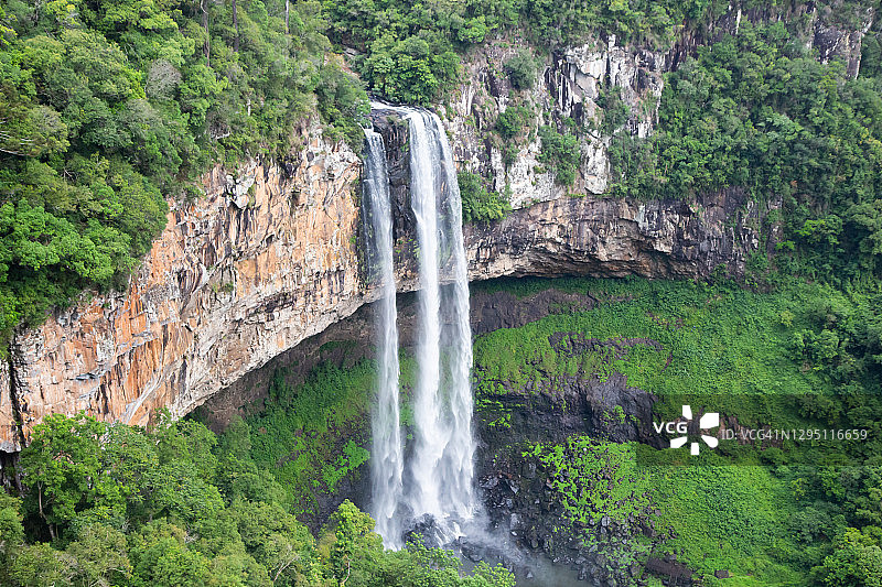 南里奥格兰德州卡内拉的卡拉科尔瀑布图片素材