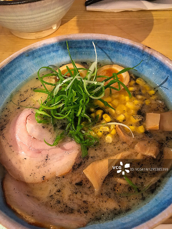 挪威奥斯陆的拉面碗特写图片素材