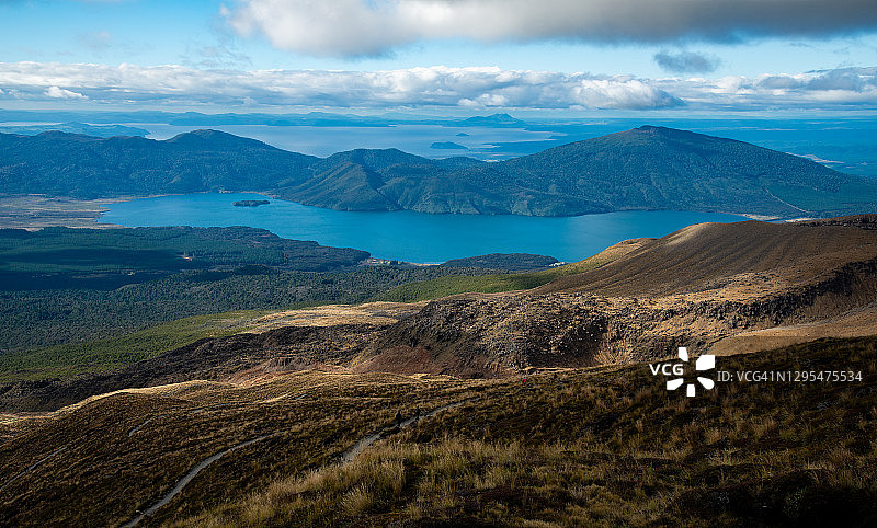 汤加里罗国家公园高山步道风光（新西兰北岛）图片素材