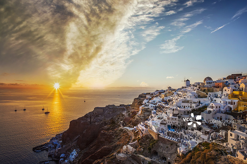 希腊圣托里尼伊亚村图片素材