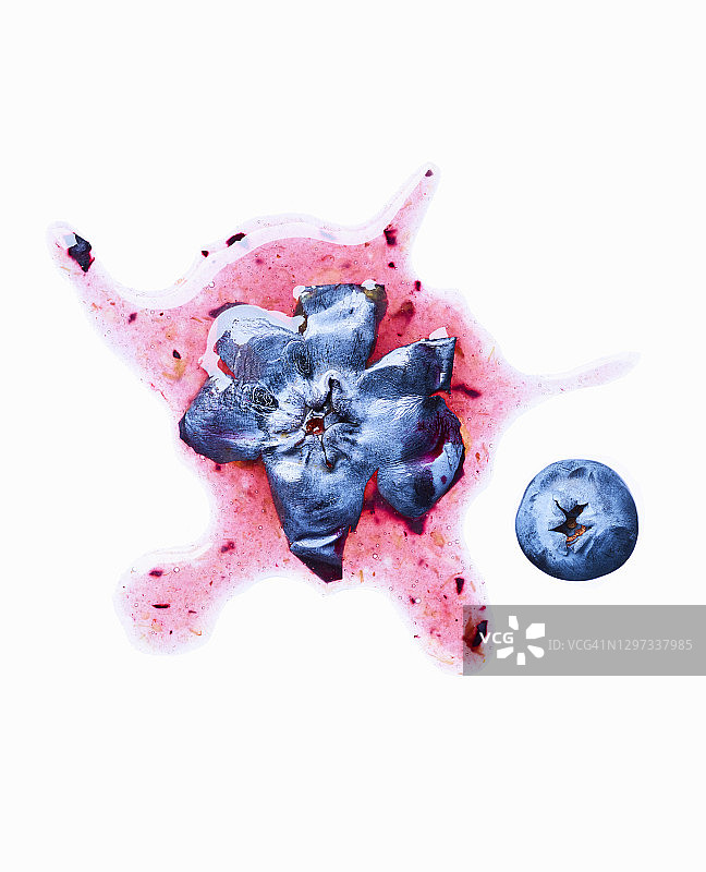 蓝莓果酱面包图片素材