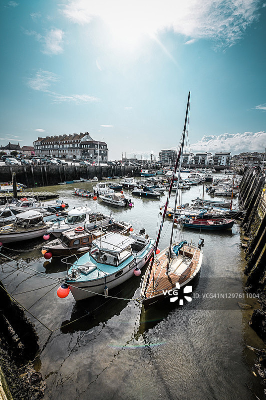 英国西湾的造船厂图片素材