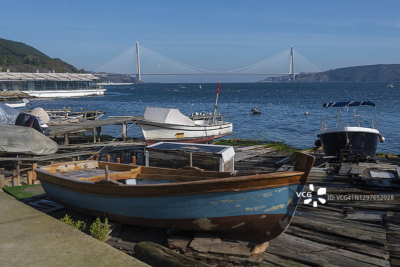 伊斯坦布尔博斯普鲁斯海峡的鲁梅利卡瓦克村图片素材