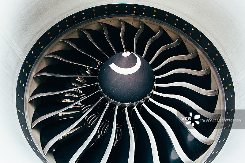 现代高涵道比涡轮风扇发动机图片素材