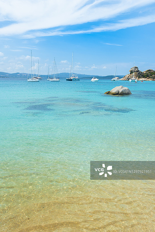 意大利撒丁岛马达莱纳群岛斯帕吉岛科尔萨拉海湾图片素材