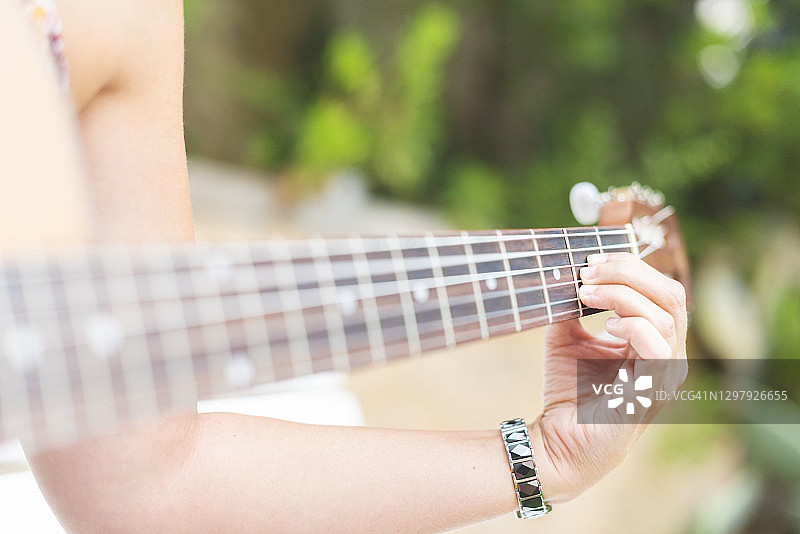 吉他指法图片素材