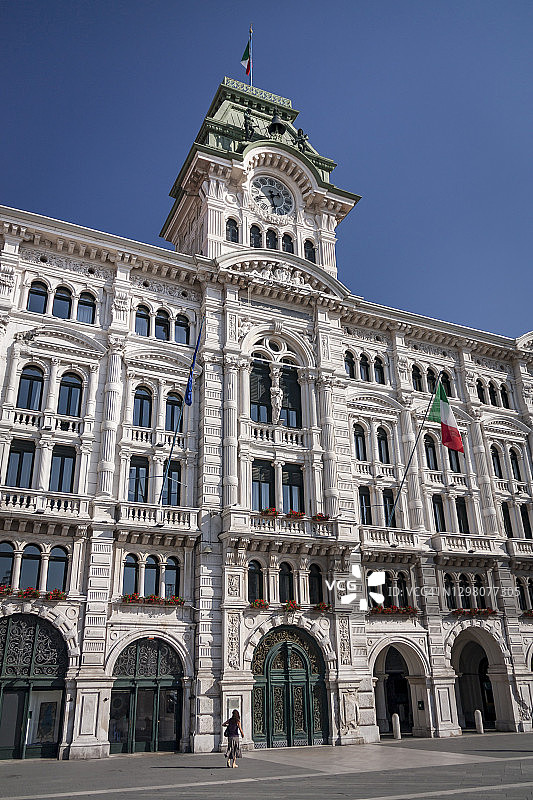 意大利的里雅斯特意大利统一广场的市政厅图片素材