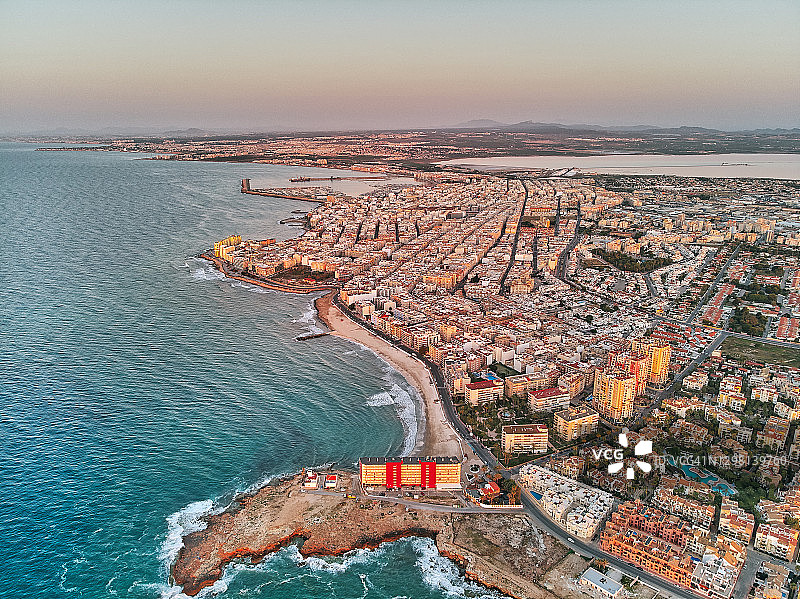 西班牙托雷维耶哈城镇航拍图片素材