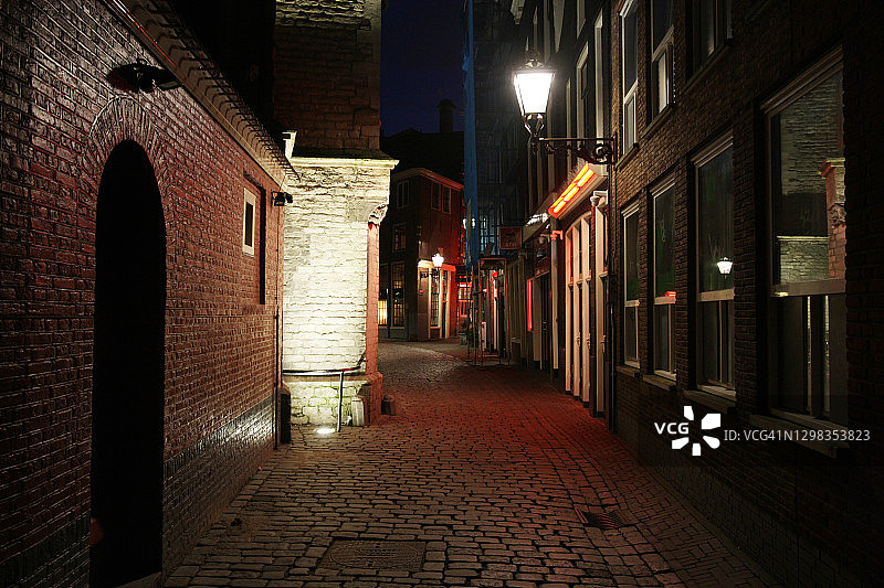 阿姆斯特丹：新冠疫情期间荷兰实行全国宵禁图片素材