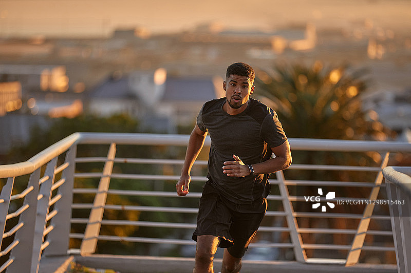 按你的节奏赛跑图片素材