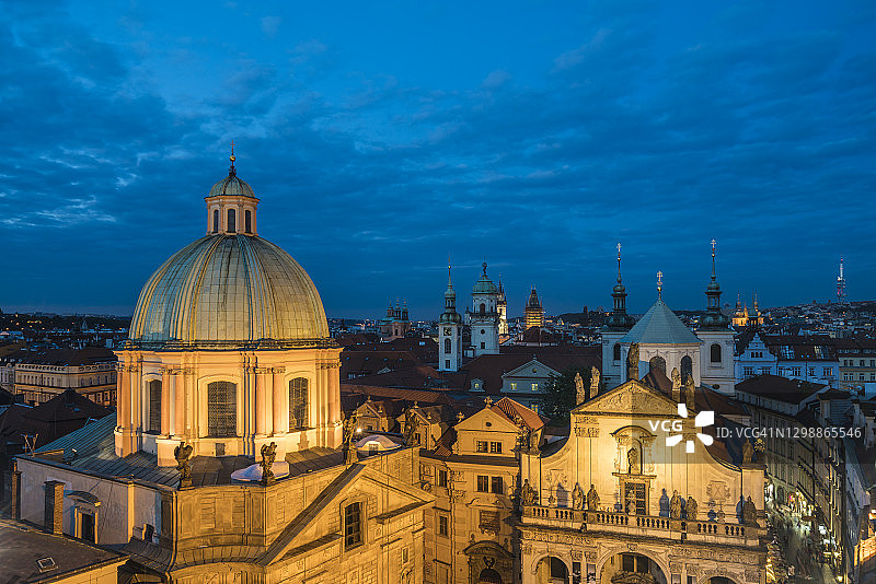 布拉格圣方济各教堂穹顶图片素材