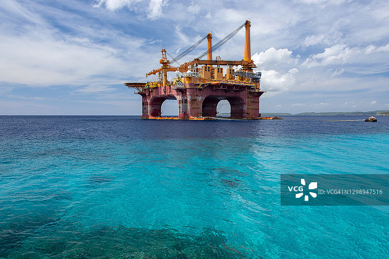 石油钻井平台图片素材
