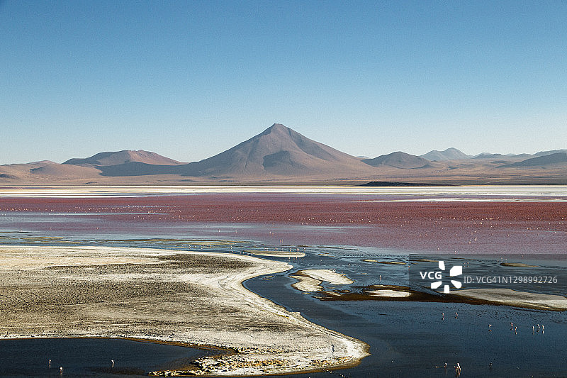 玻利维亚高原科罗拉达湖日落美景图片素材