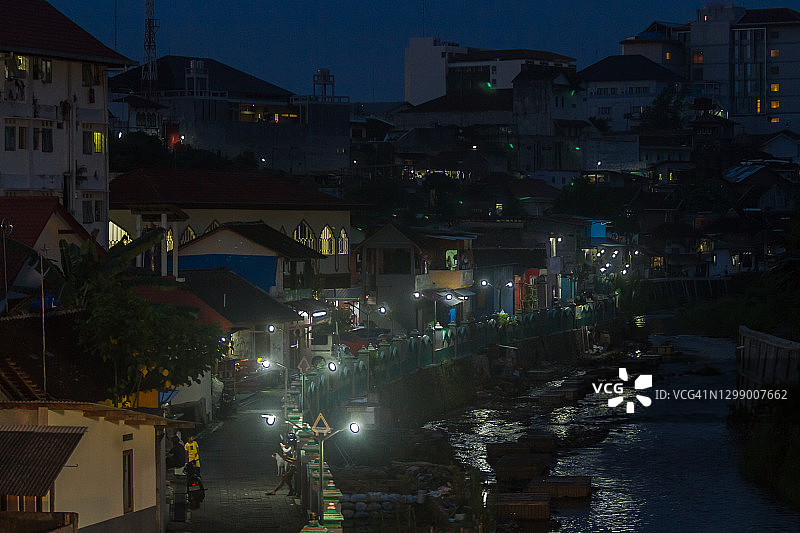 住宅区的城市灯光图片素材