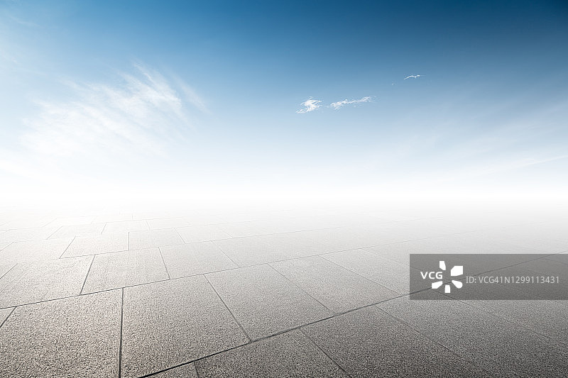 空无一人的道路图片素材