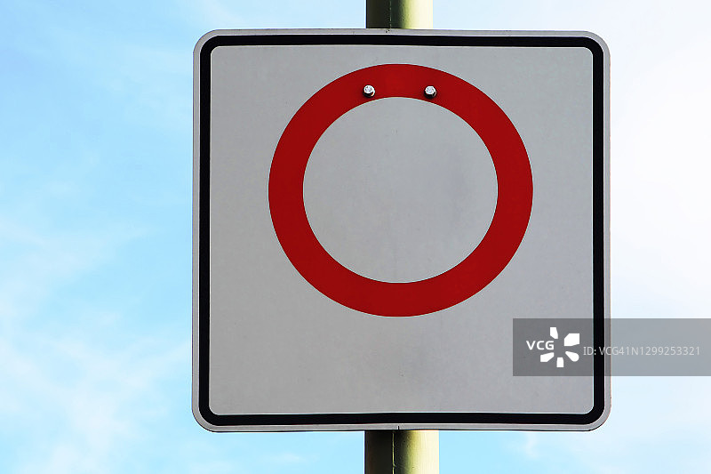 空旷的街道标志图片素材