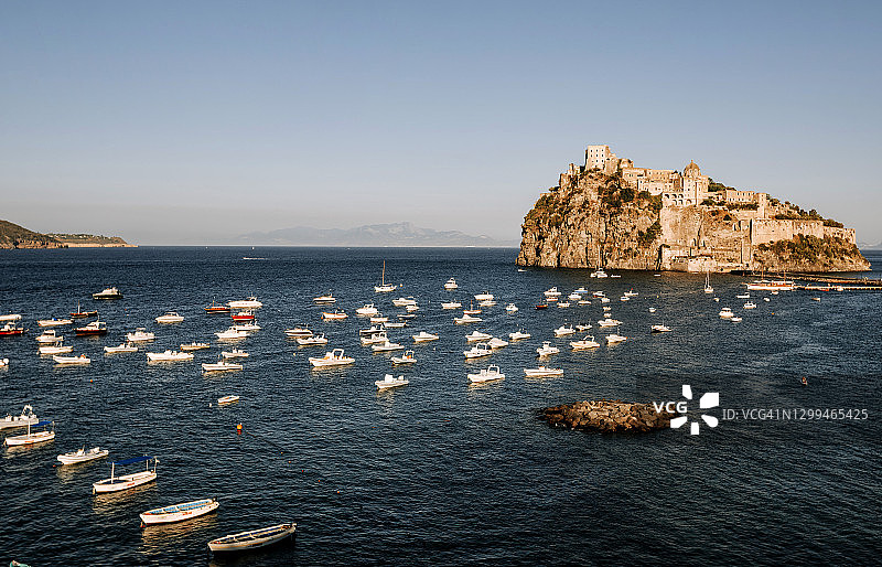 阿拉贡城堡日落图片素材