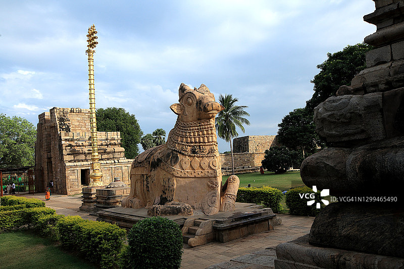 印度泰米尔纳德邦甘加يكون다 Cholapuram著名的湿婆神庙图片素材