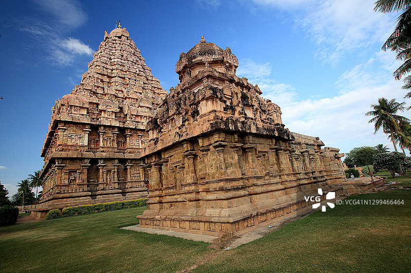 印度泰米尔纳德邦甘加يكون다 Cholapuram著名的湿婆神庙图片素材