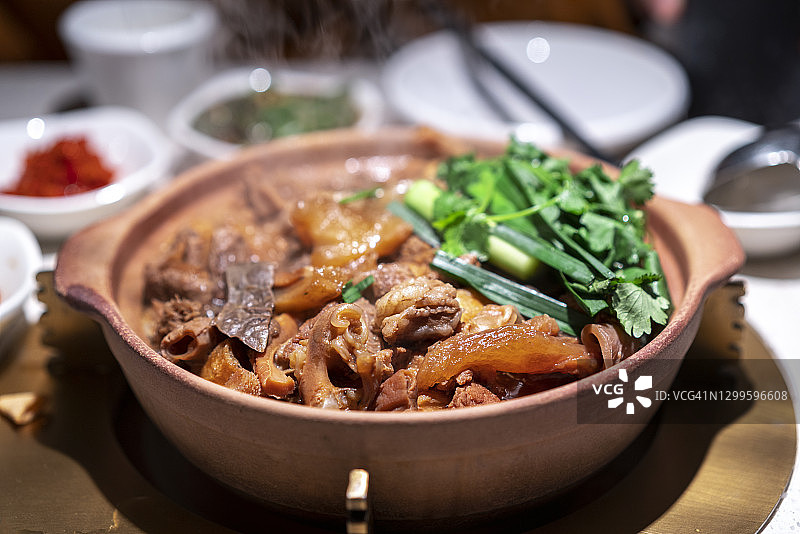 砂锅牛杂图片素材