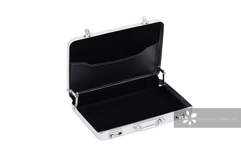 白色背景下的铝制公文包图片素材