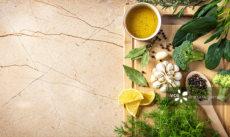 制作美味健康素食的食材图片素材