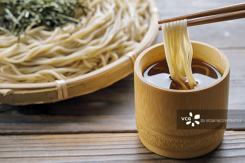 日本神奈川县秦野市的荞麦面图片素材