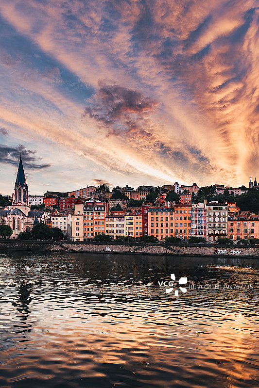 法国里昂日落风光图片素材