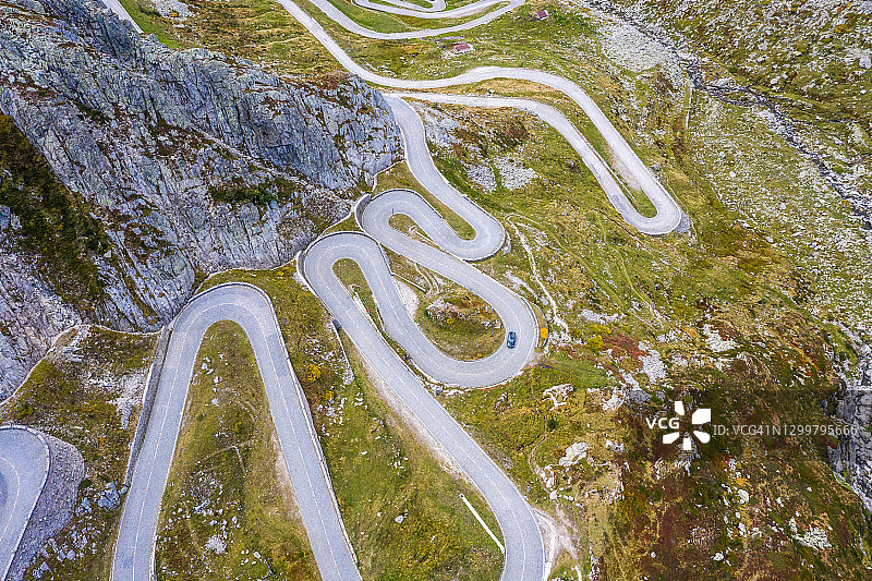 旧圣哥达山口无人机视角图片素材