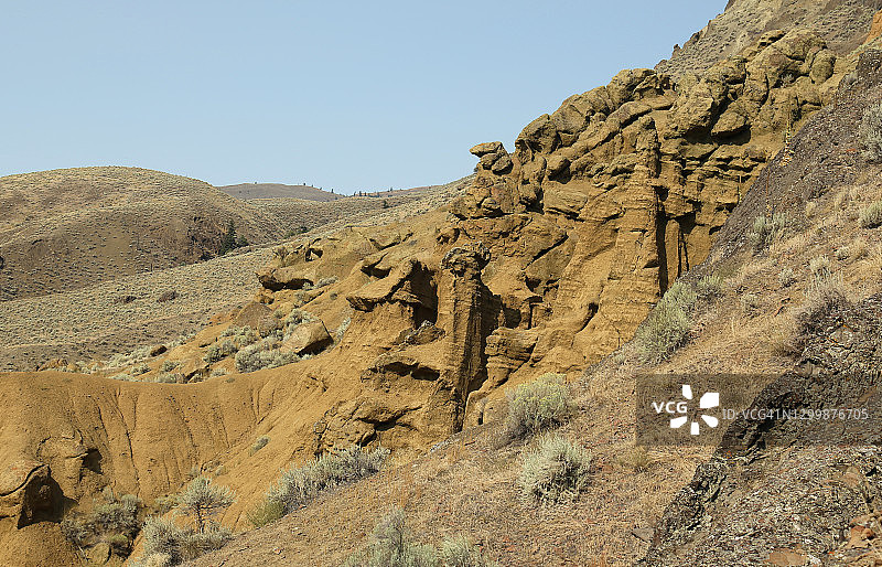 卡姆卢普斯附近肉桂岭小径的石林图片素材